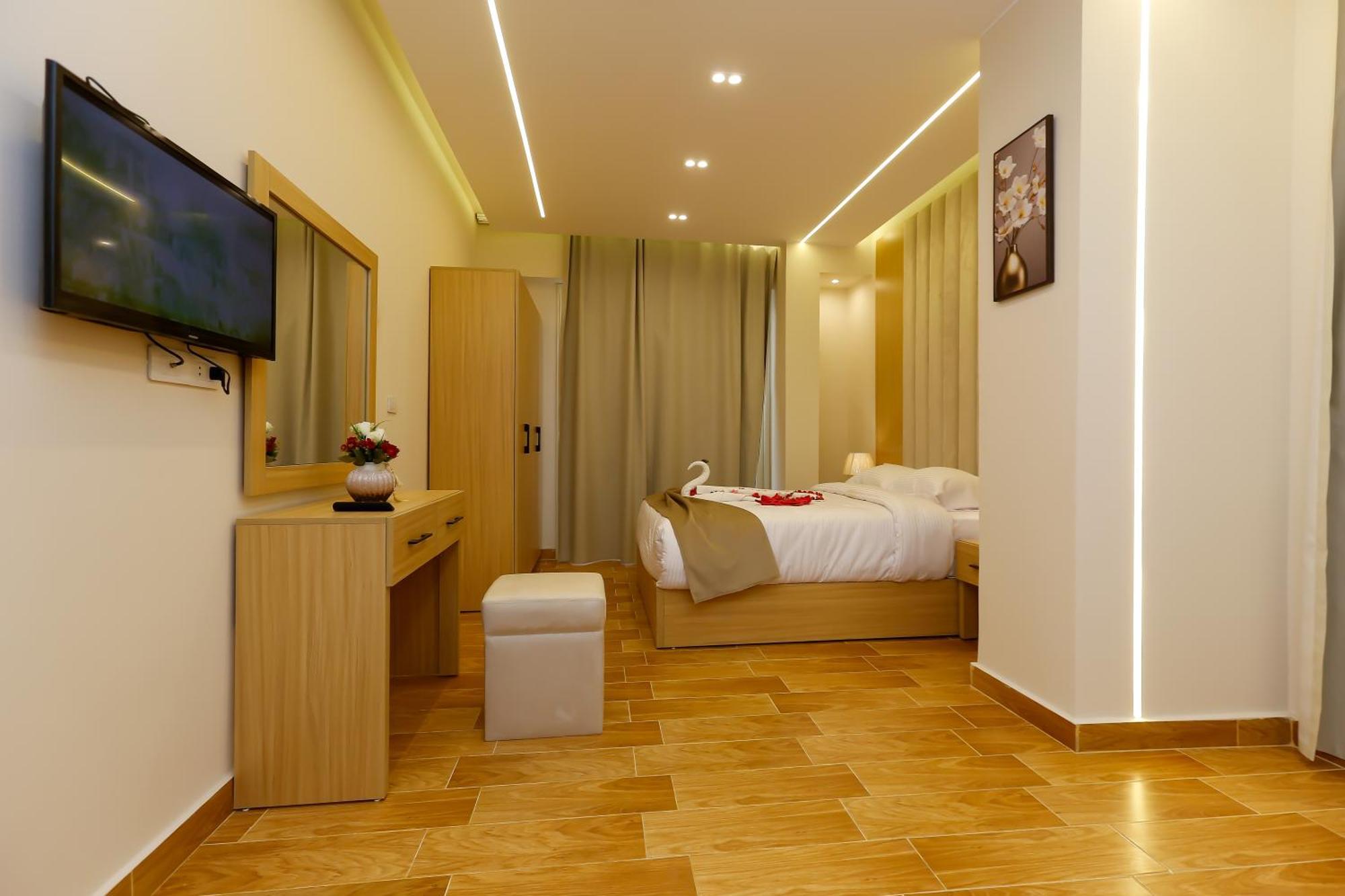 Rizk Pyramids View Hotel Kafret el-Gabal Extérieur photo