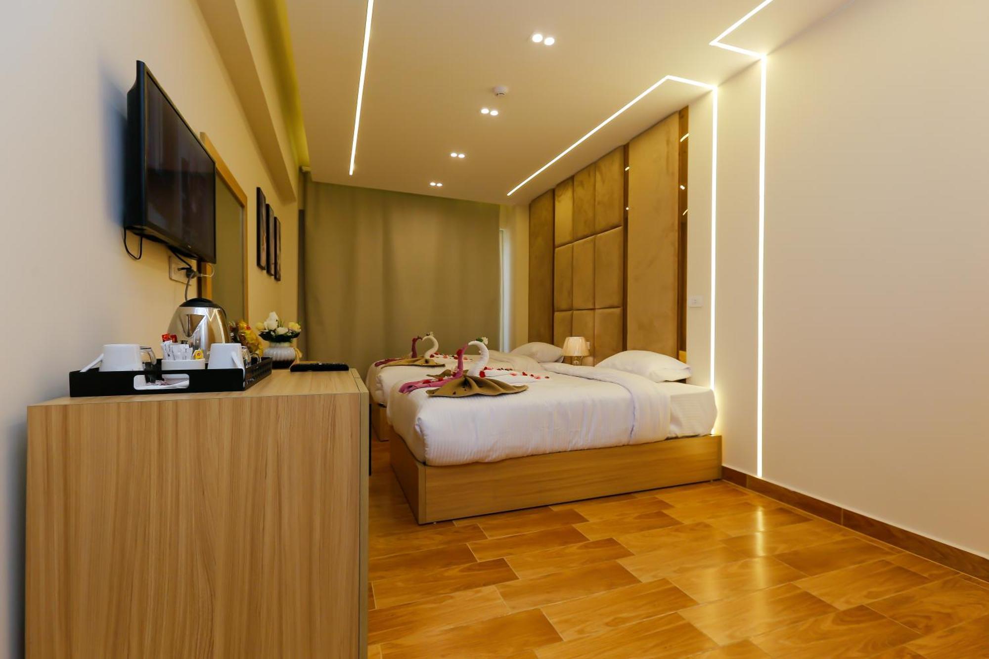 Rizk Pyramids View Hotel Kafret el-Gabal Extérieur photo