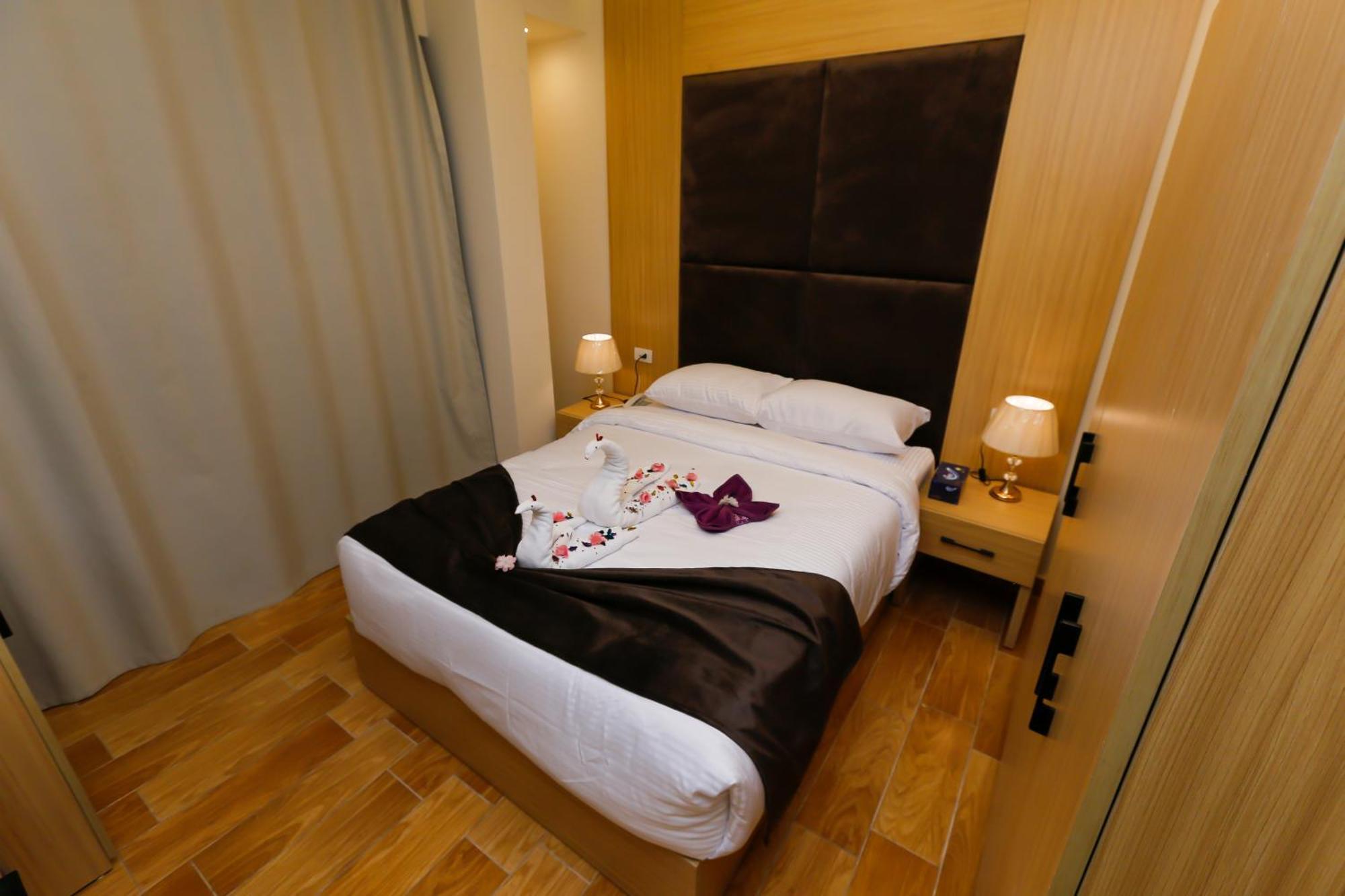 Rizk Pyramids View Hotel Kafret el-Gabal Extérieur photo