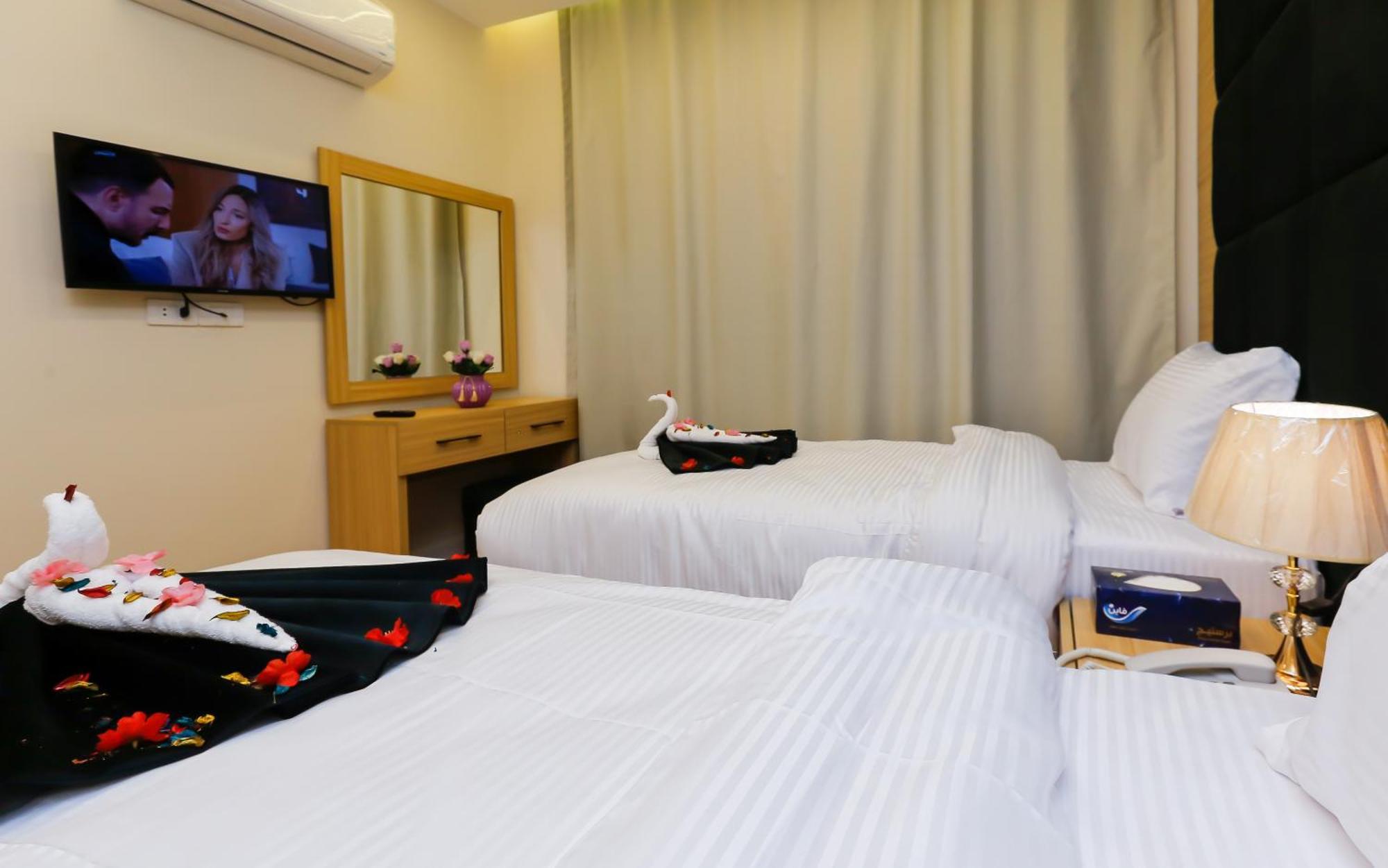 Rizk Pyramids View Hotel Kafret el-Gabal Extérieur photo