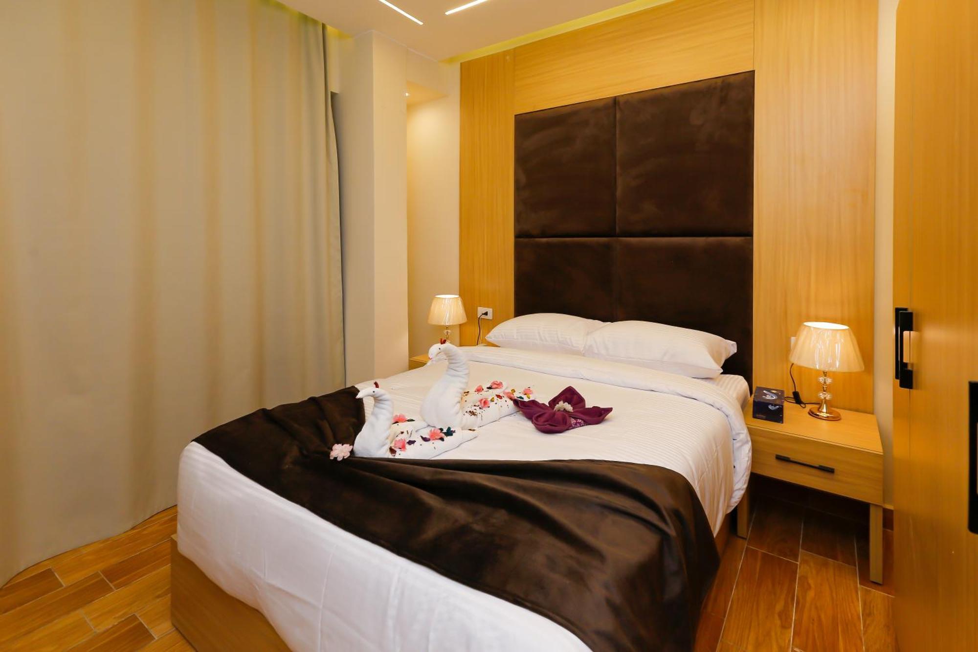 Rizk Pyramids View Hotel Kafret el-Gabal Extérieur photo